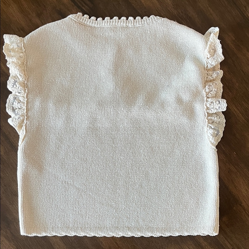 Zara Sleeveless Cream Lace Ruffle Top - Picture 5 of 9